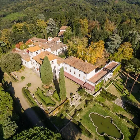 Bibbiani Villa *